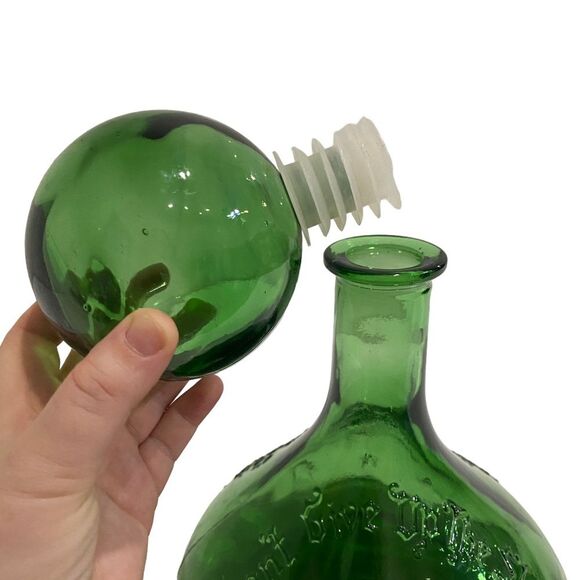 Vintage ITALIAN GLASS CAPTAIN'S DECANTER - Green - "DON'T GIVE UP THE SHIP" - Picture 3 of 10